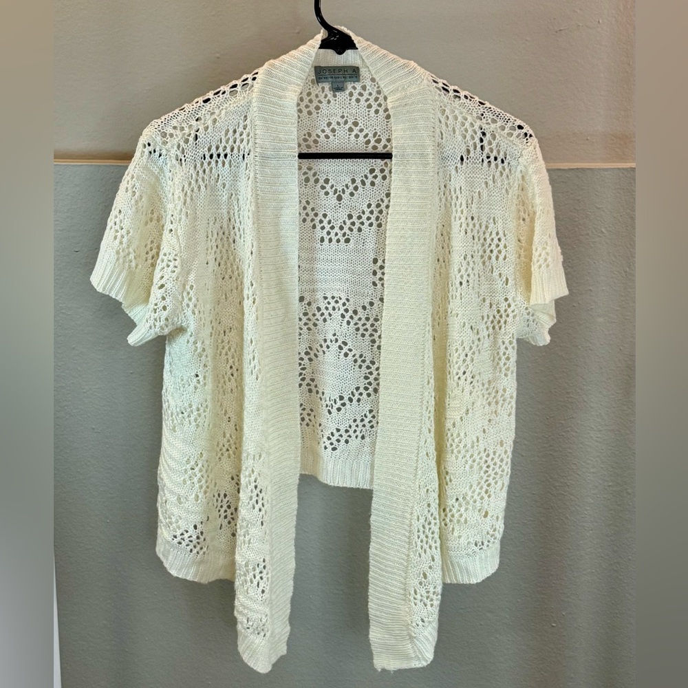 Joseph A Ivory Knit Cardigan